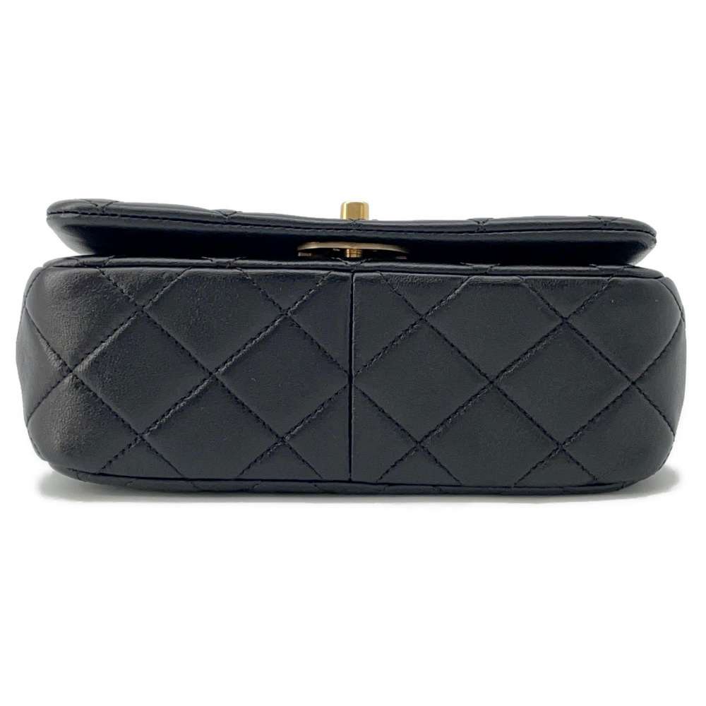 CHANEL 19 Flap ChainShoulder Bag BlackAS4780 Lambskin Size 20