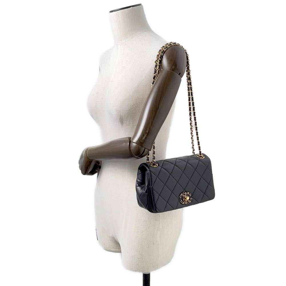 CHANEL 19 Flap ChainShoulder Bag BlackAS4780 Lambskin Size 20