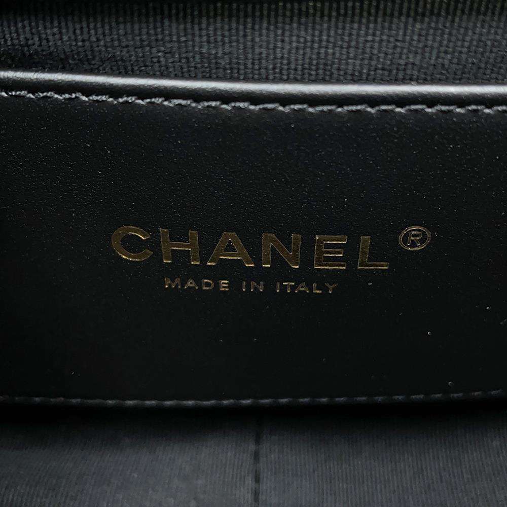 CHANEL 19 Flap ChainShoulder Bag BlackAS4780 Lambskin Size 20