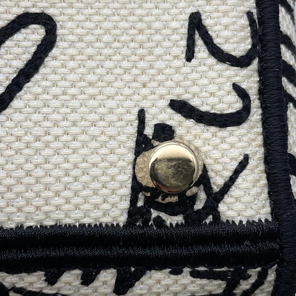 Dior Lady Dior Amour White/Red/BlackM0565OBBF Canvas Size Medium