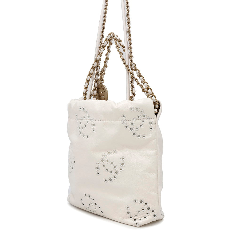 CHANEL CHANEL22 ChainShoulder Bag Spring/Summer 2025 WhiteAS3980 Shiny Calf Leather