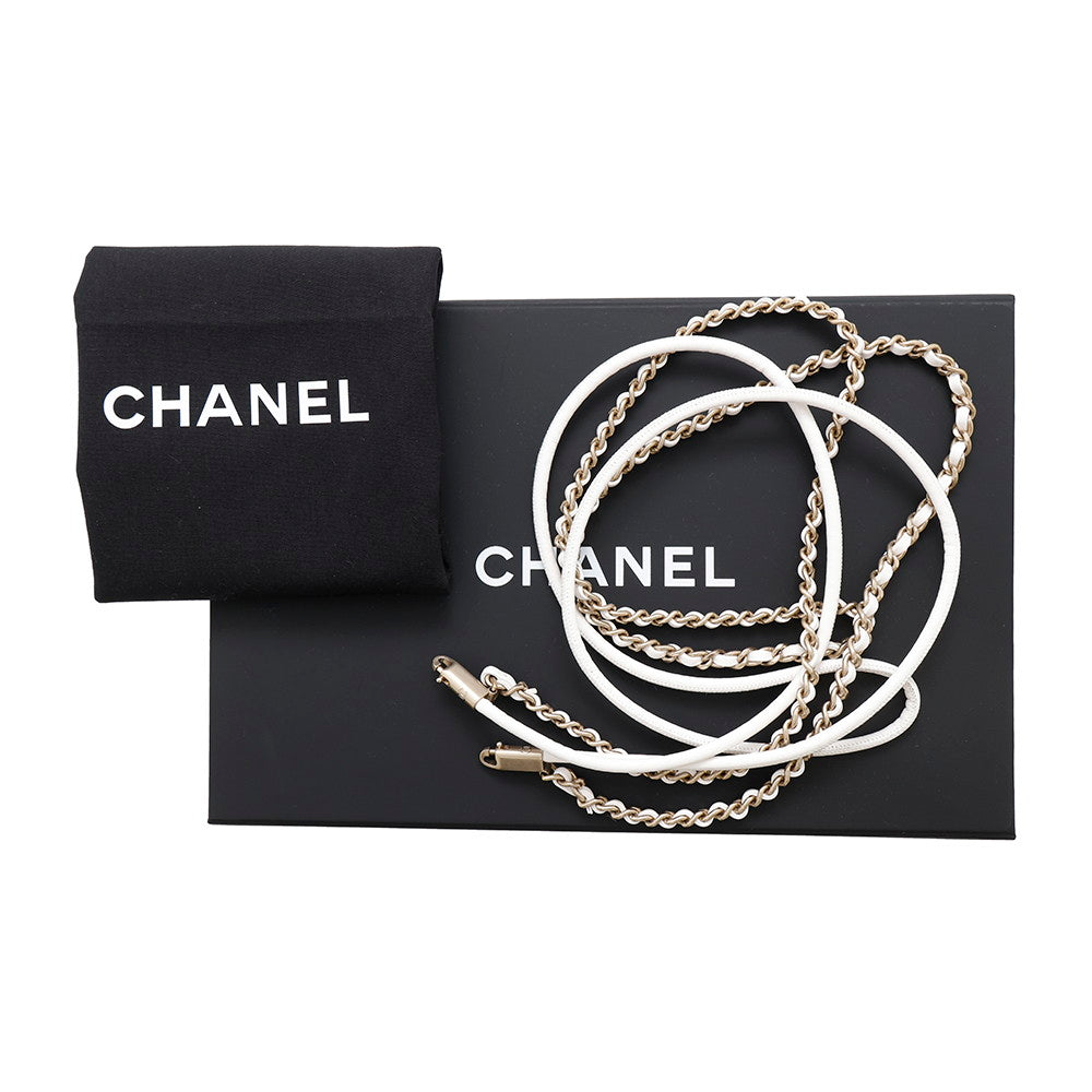 CHANEL CHANEL22 ChainShoulder Bag Spring/Summer 2025 WhiteAS3980 Shiny Calf Leather