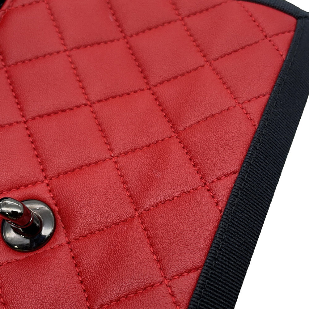 CHANEL Matelasse ChainShoulder Bag Red/Black Lambskin