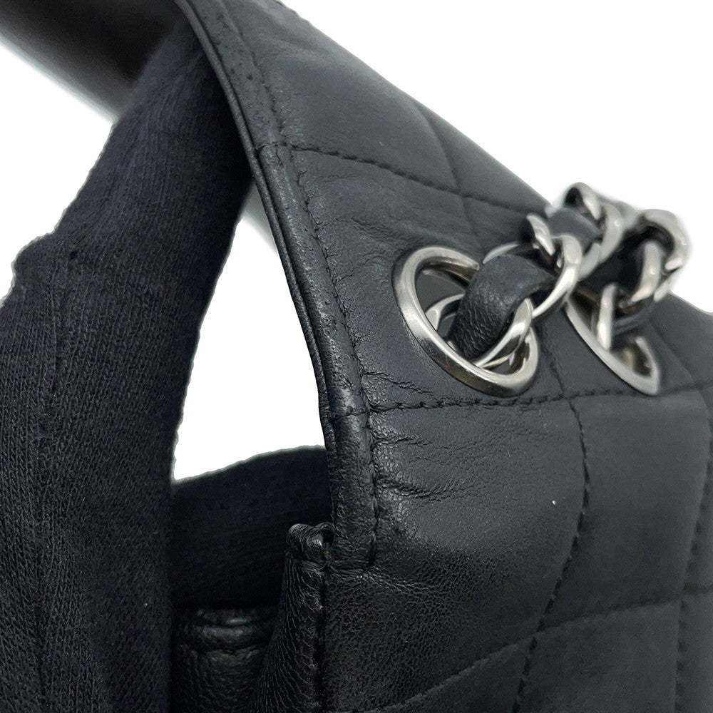 CHANEL Chocolate Bar Kiss Lock ChainShoulder Bag Black Lambskin