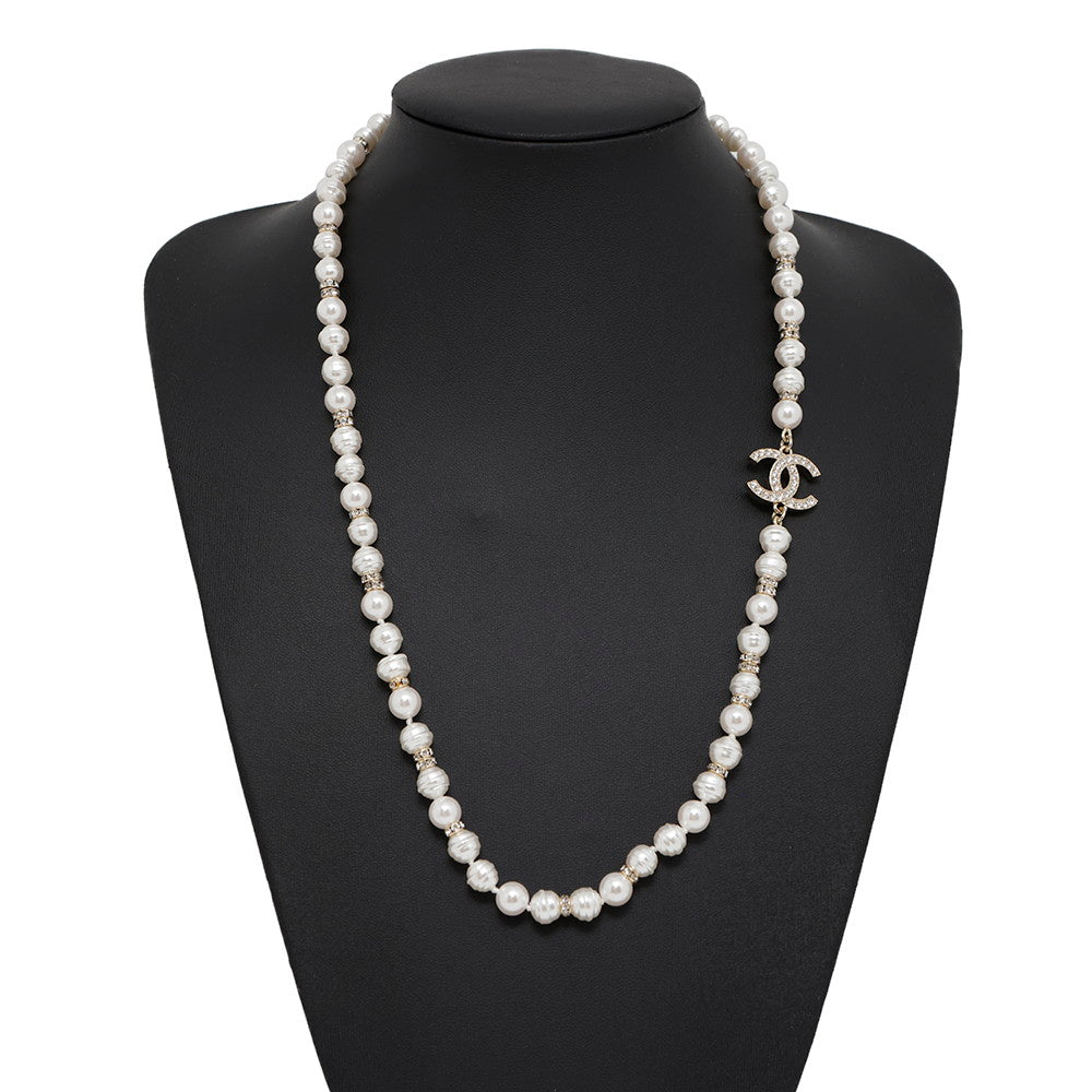 CHANEL CC Logo Faux Pearl Necklace Gold/White Gold Plated