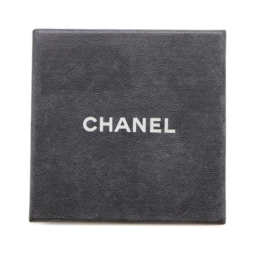 CHANEL CC Logo Faux Pearl Necklace Gold/White Gold Plated