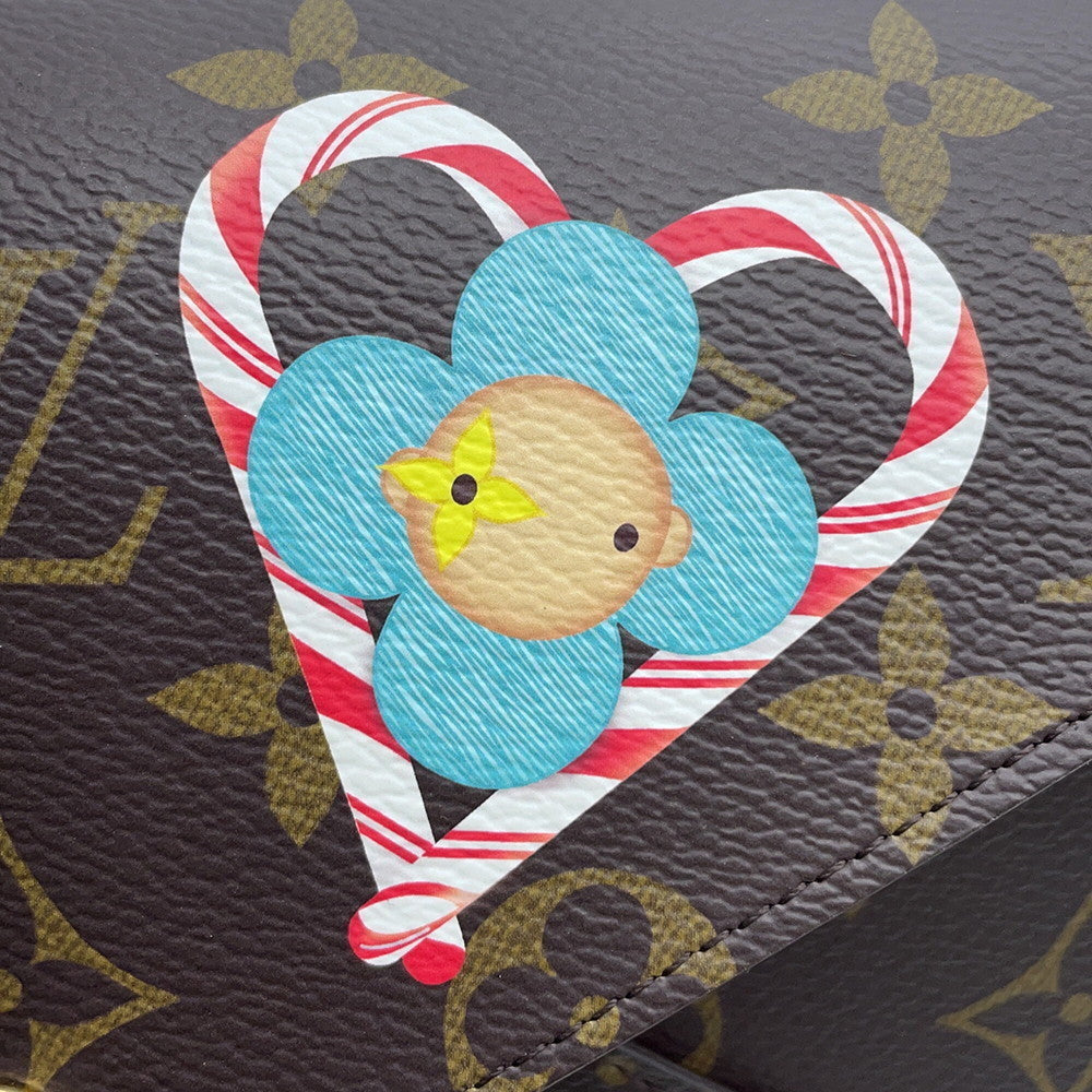 LOUIS VUITTON Pochette Kirigami Candy RedM12203 Monogram Vivienne