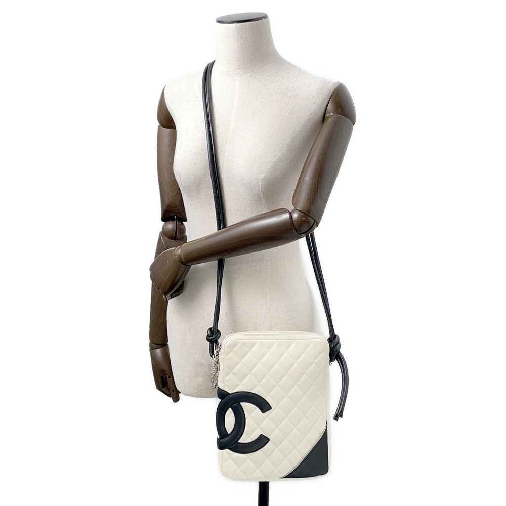 CHANEL Cambon line Shoulder Bag White/BlackA25178 Calf Leather Size Medium