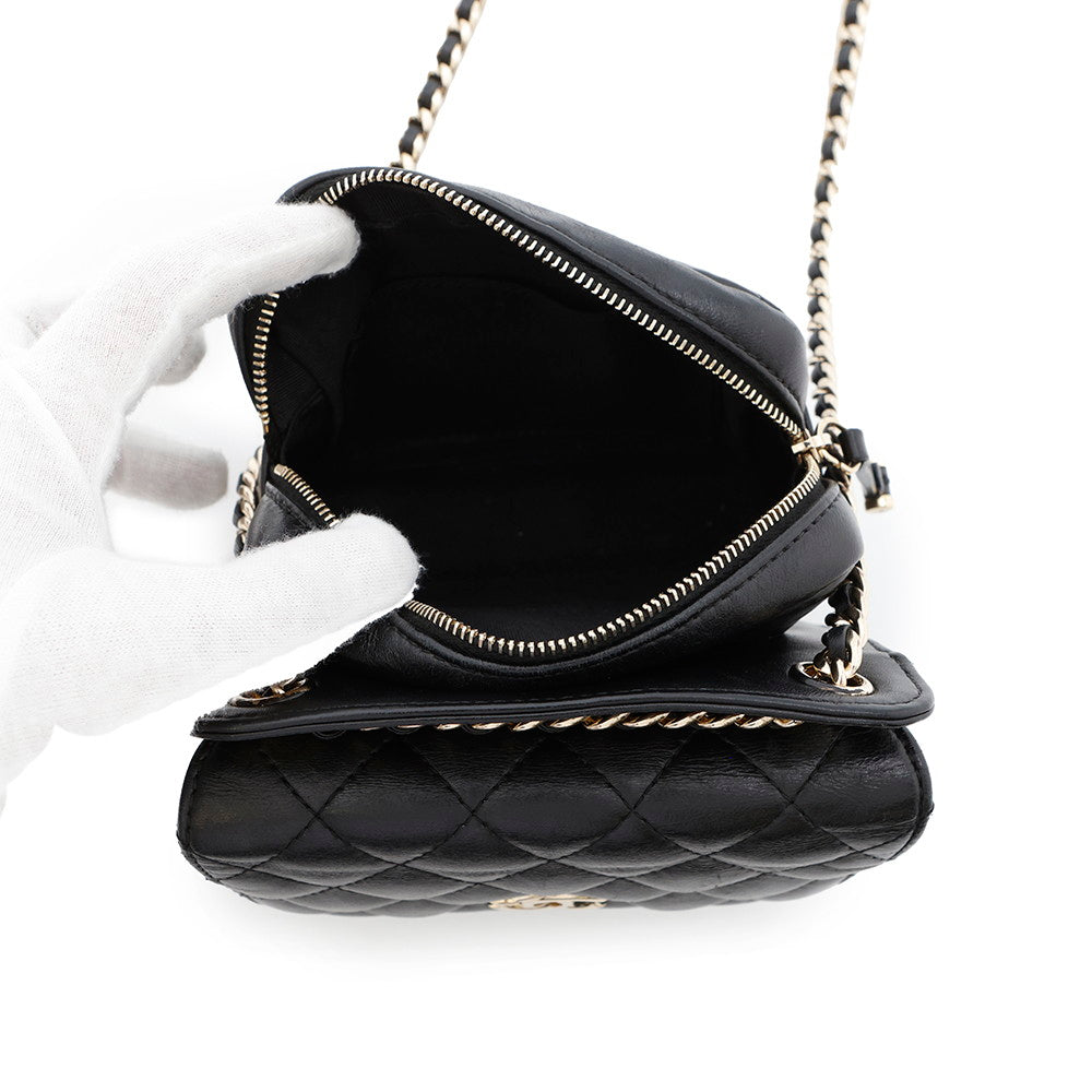 CHANEL Mini Matelasse ChainShoulder Bag BlackAS1693 Lambskin
