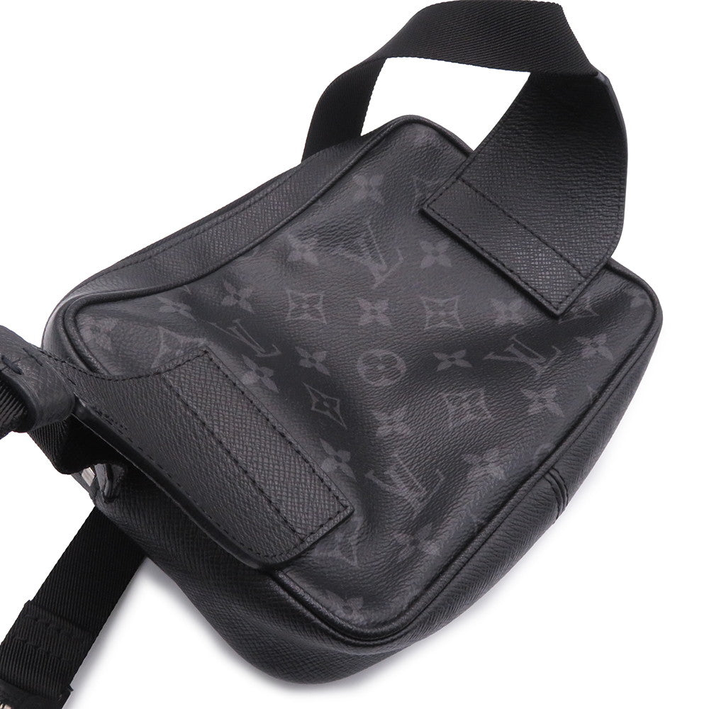 LOUIS VUITTON Bumbag / Outdoor NoirM30245 Monogram Eclipse Taiga Leather