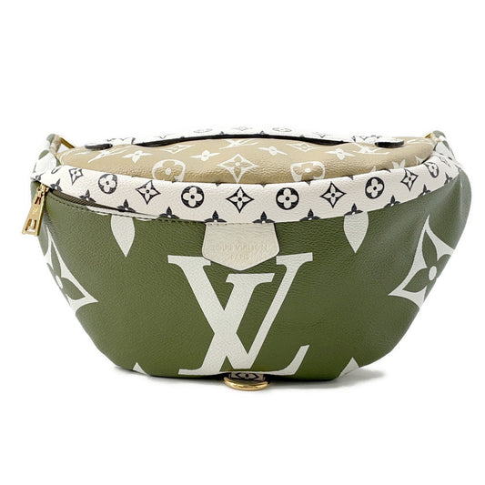 LOUIS VUITTON Bumbag Khaki/White/BeigeM44611 Monogram Monogram Giant