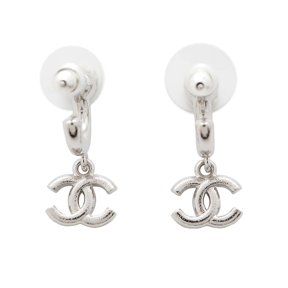 CHANEL CC Logo Heart Earrings SilverA778 Metal Rhinestone