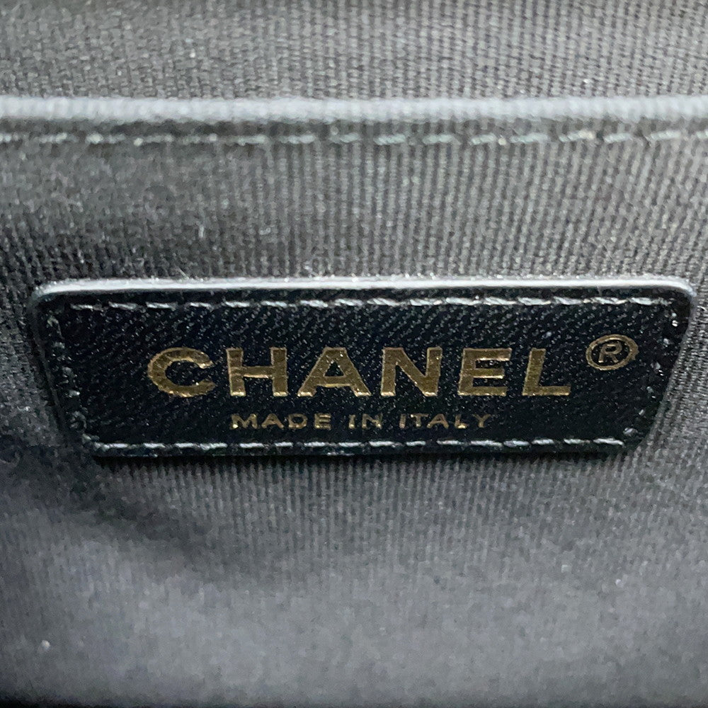 CHANEL Boy Chanel BlackA67086 Caviar Leather Size 25