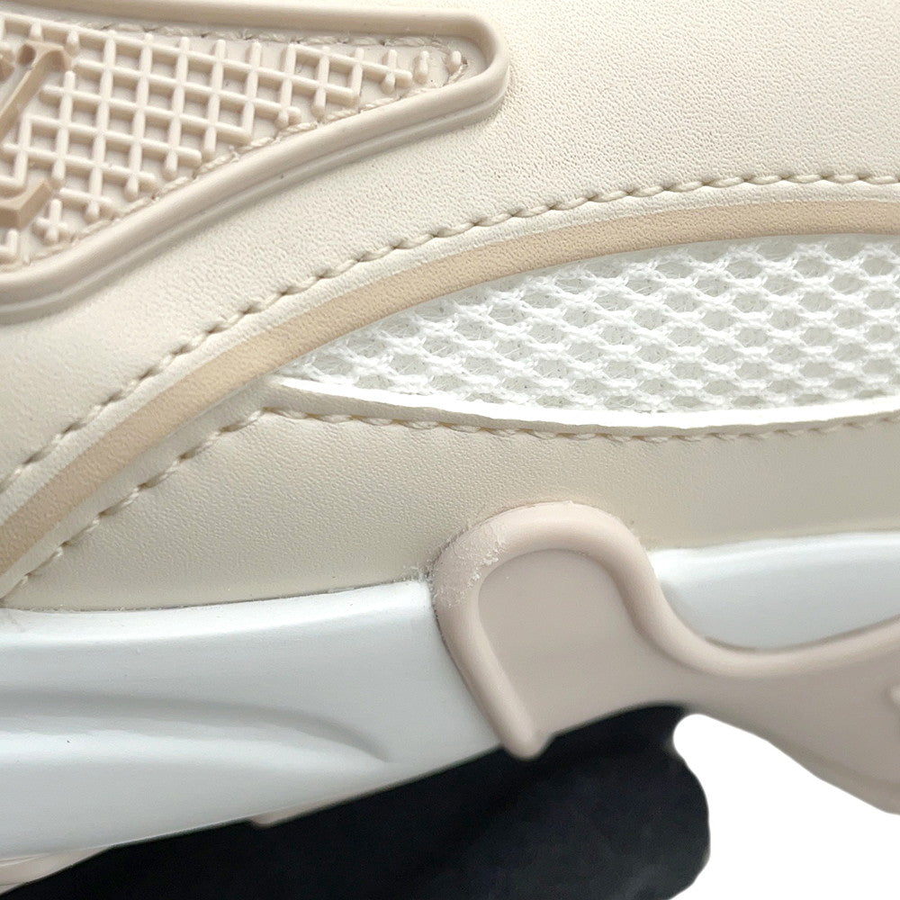 LOUIS VUITTON LV Olympia Sneakers DuneBeige1AHOL3 Patent Leather Monogram Size 37