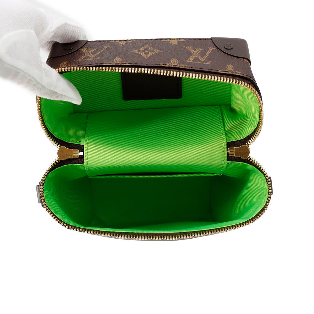 LOUIS VUITTON Vertical Box Trunk GreenM59664 Monogram