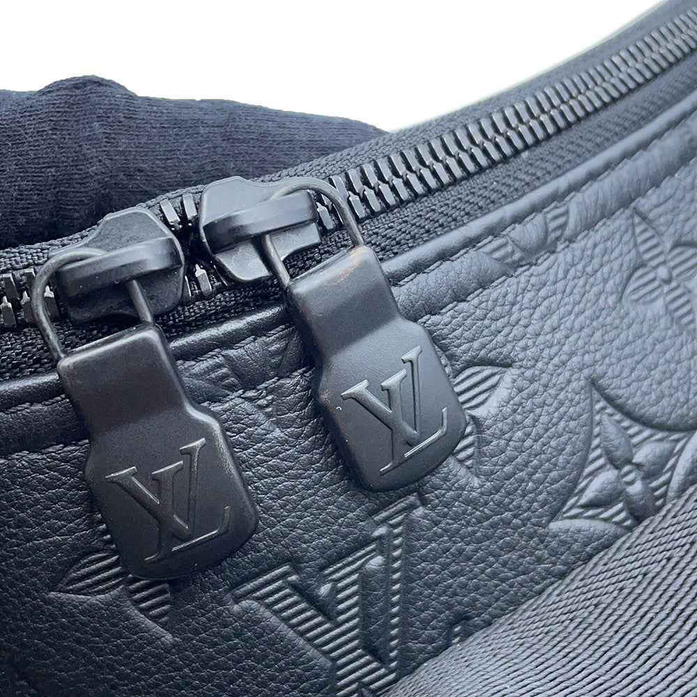 LOUIS VUITTON Hobo Hammock Bag Ultra BlackM12850 Monogram Shadow