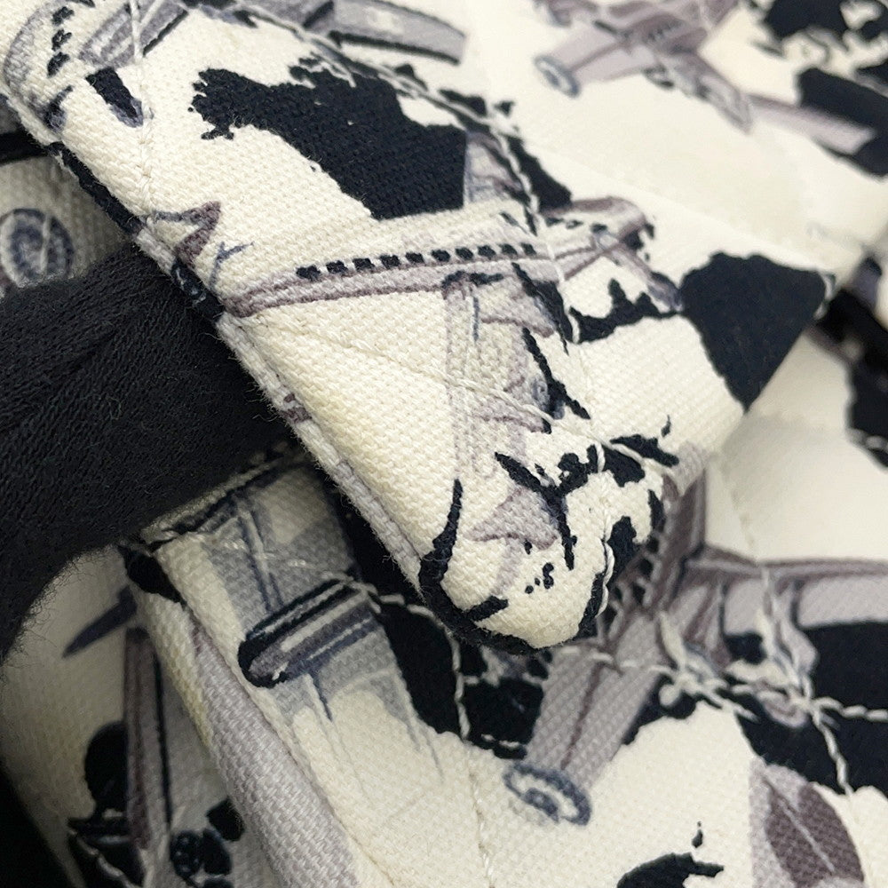 CHANEL Airline ChainShoulder Bag Black/WhiteA31977 Canvas Plastic Size 25