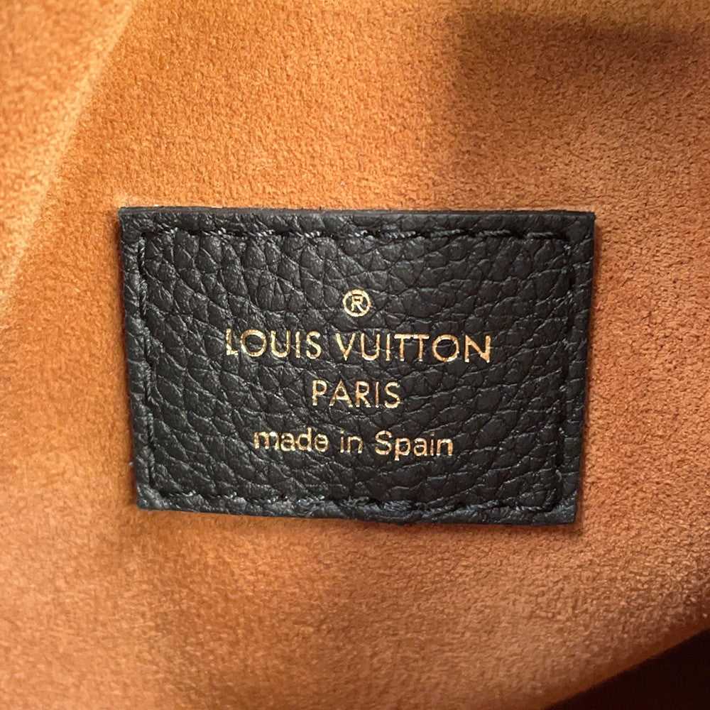 LOUIS VUITTON Lowkey Hobo NoirM24856 Grained Calf Leather Size MM