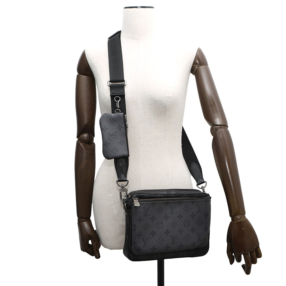 LOUIS VUITTON Trio Messenger NoirM69443 Monogram Eclipse Monogram Eclipse Reverse