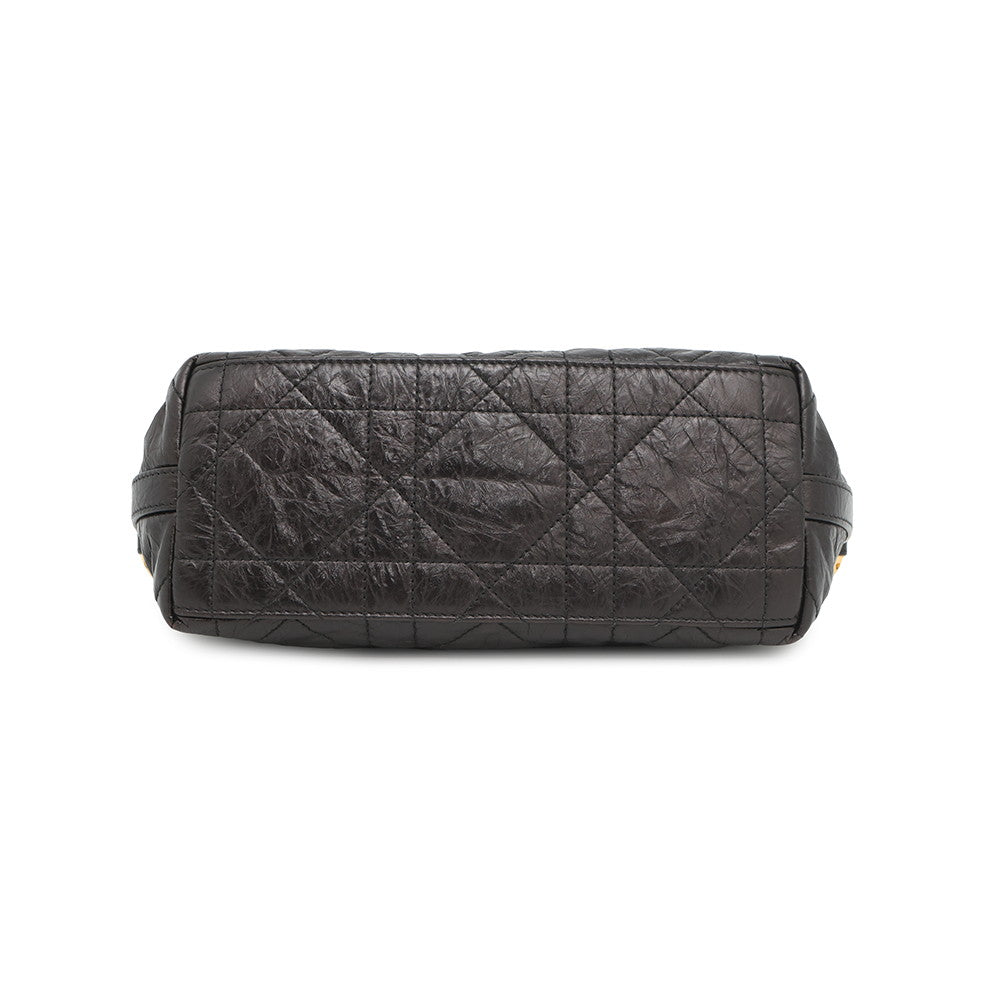Dior Diorstar Hobo Bag Macrocannage Crinkled BlackS3202UNIO Calf Leather