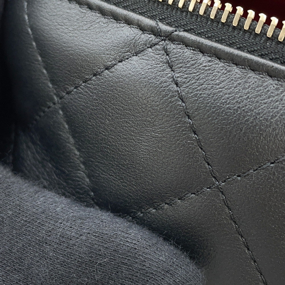 CHANEL Vanity Shoulder Bag BlackAS3228 Lambskin Size Small