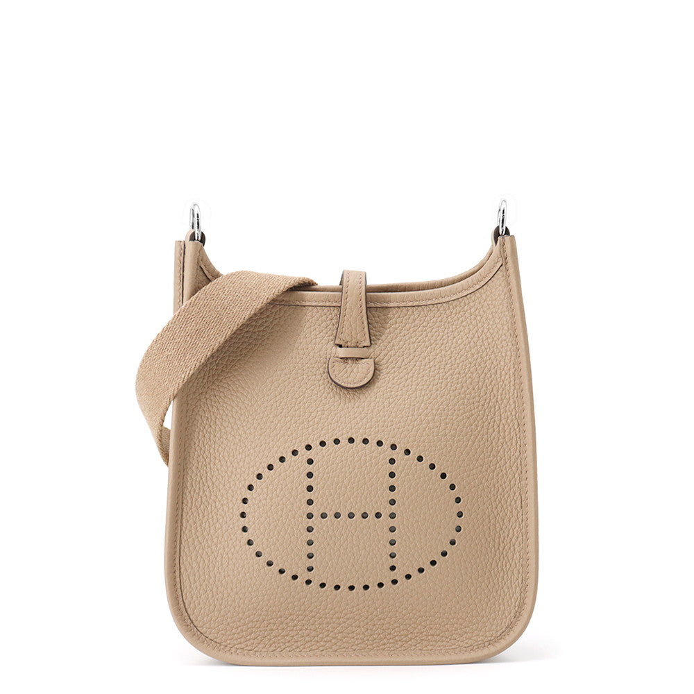 HERMES Evelyne Long Beige Marfa Taurillon Clemence Size TPM