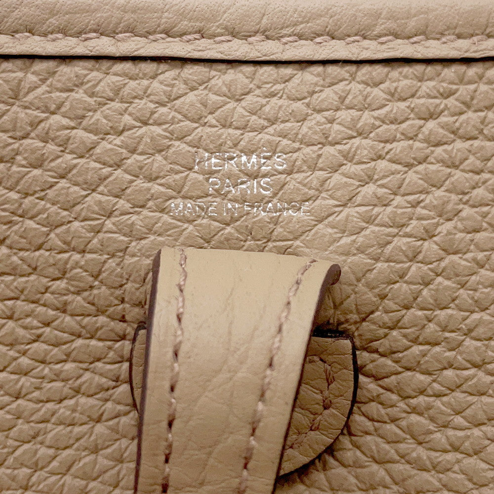 HERMES Evelyne Long Beige Marfa Taurillon Clemence Size TPM