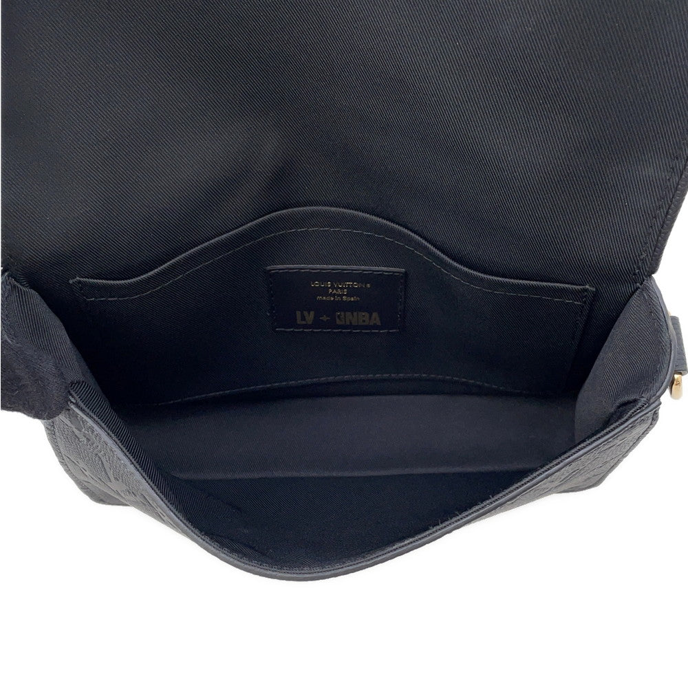 LOUIS VUITTON Studio messenger NoirM58498 Monogram Empreinte Leather CowhideLeather NBACollaboration