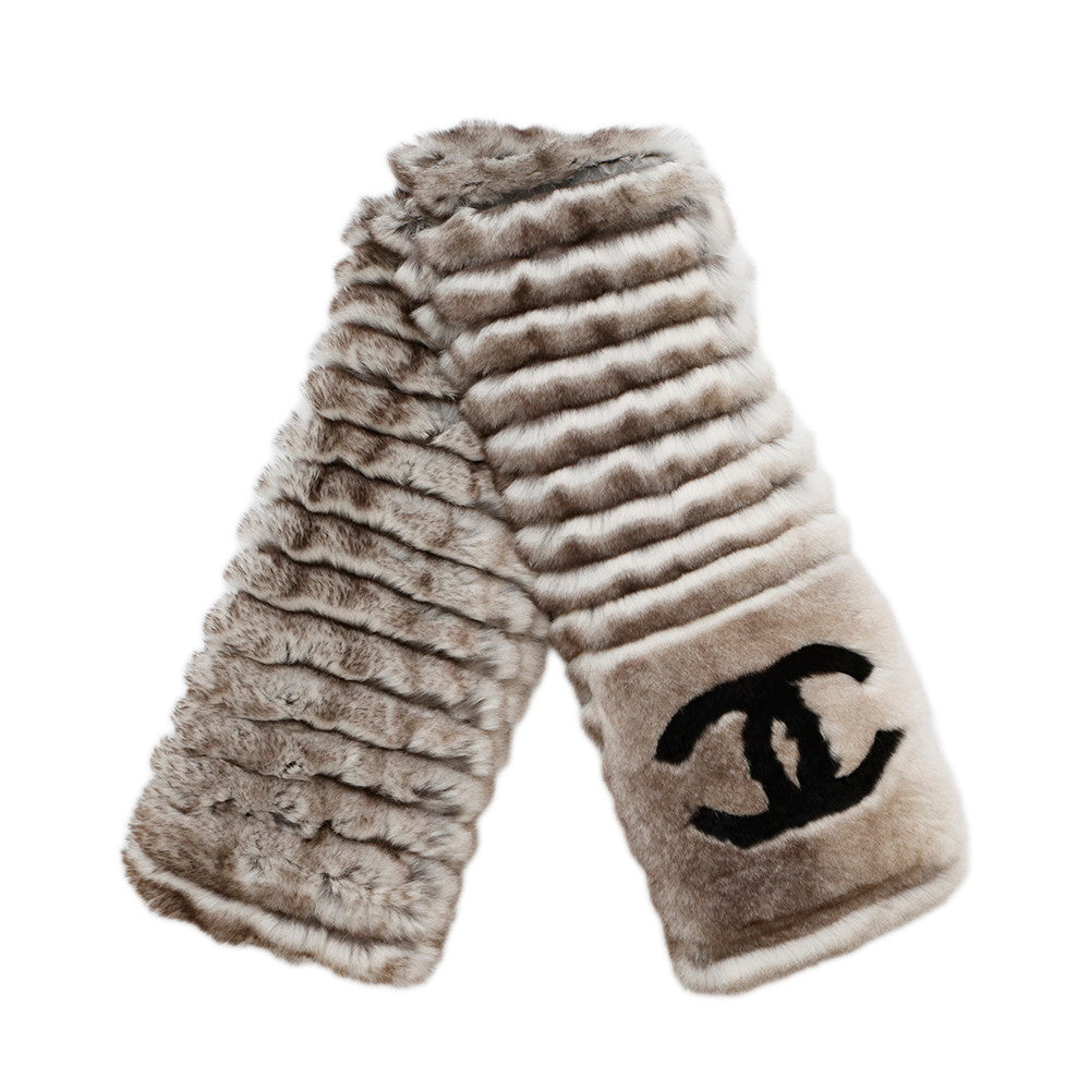 CHANEL CC Logo Orirag Scarf Brown/White Orirug 100%
