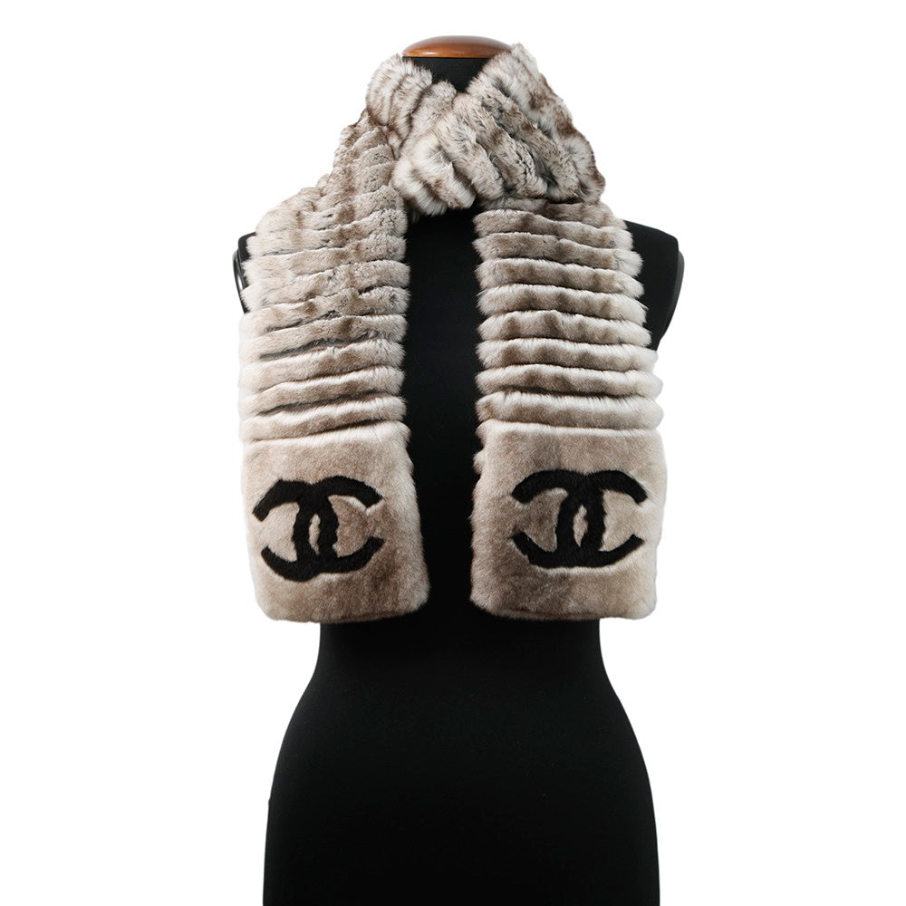 CHANEL CC Logo Orirag Scarf Brown/White Orirug 100%