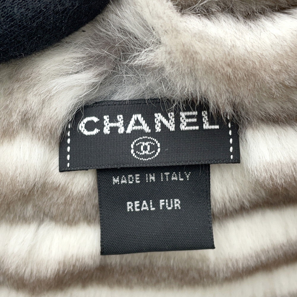 CHANEL CC Logo Orirag Scarf Brown/White Orirug 100%