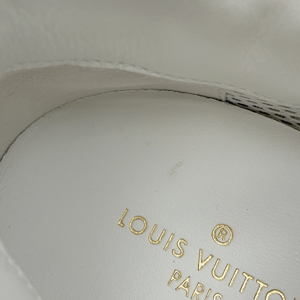 LOUIS VUITTON Run Away・Sneakers White1A4XNO Calf Leather Monogram Size 39 1/2