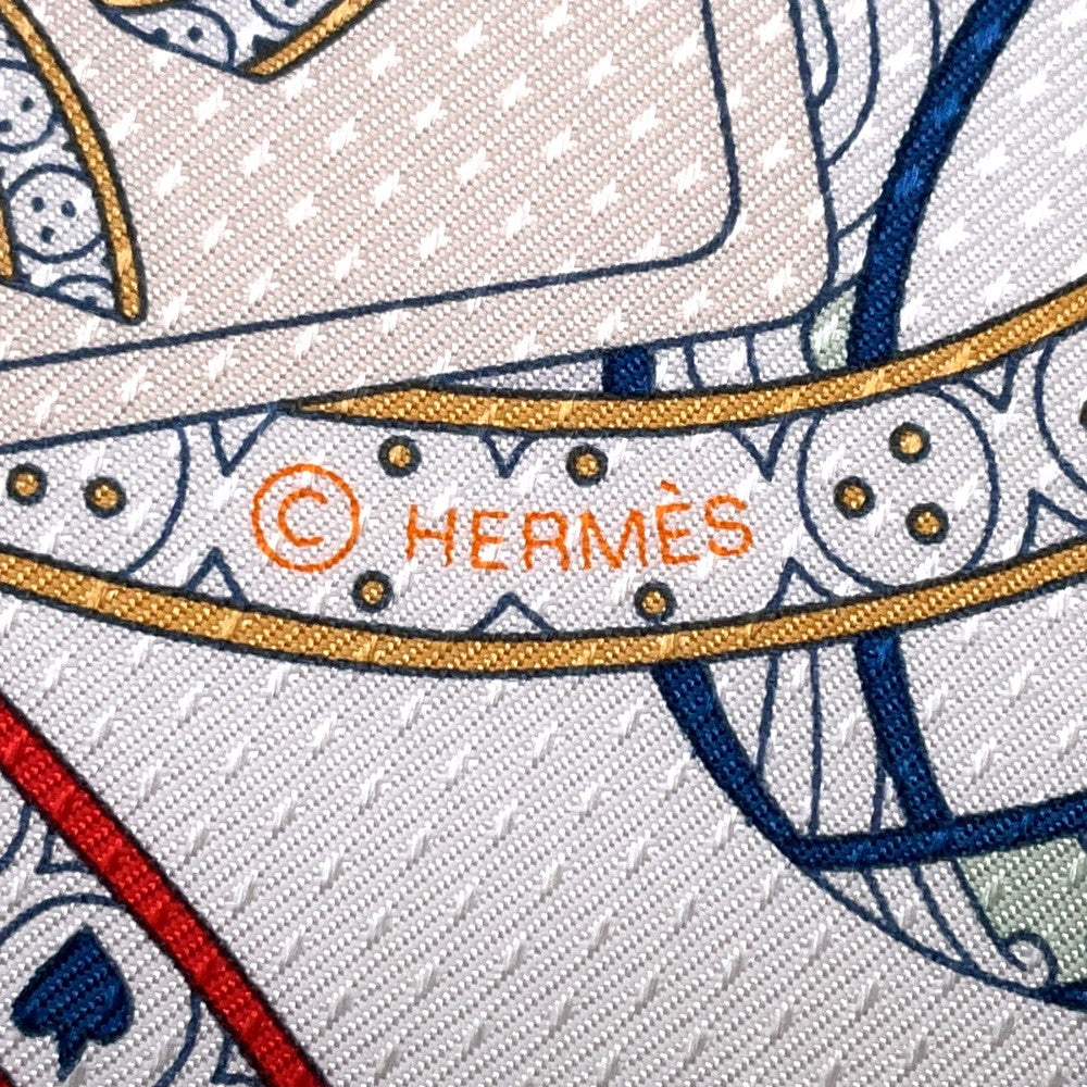 HERMES Queen of Hearts Scarf (Pique Dame de Coeur/Pique) Size 70 White/Rouge/GoldH983959S Silk 100%