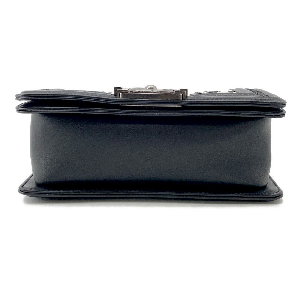 CHANEL Boy Chanel Woven Chainshoulder Bag White/BlackA67085 Leather Size Small