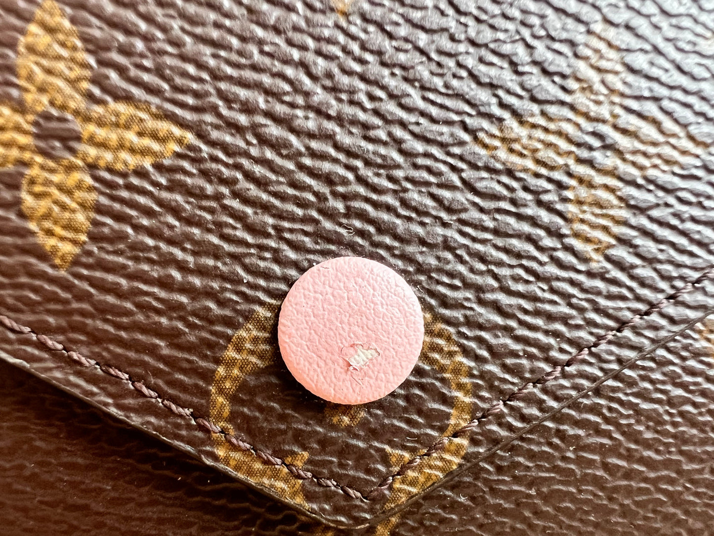 Louis Vuitton Victorine Wallet Monogram (RRP £420)