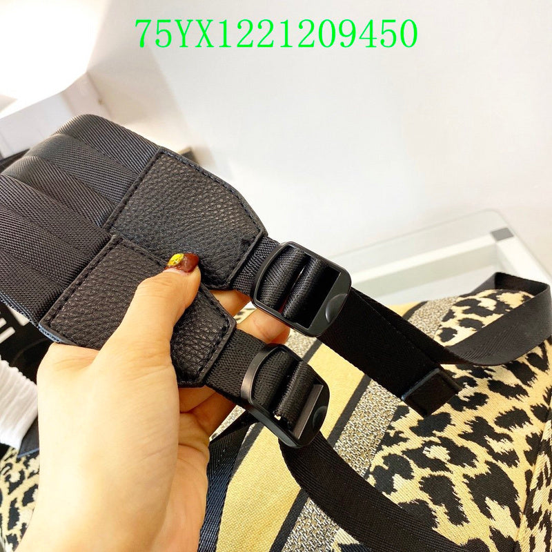 Christian Dior Luxury - The Tote   704