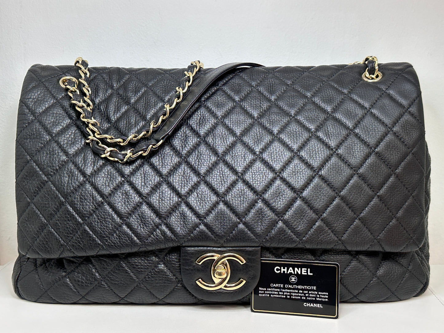Chanel 2017 Calfskin Quilted XXL Travel Flap shoulder bag Black GHW 2382 holo card