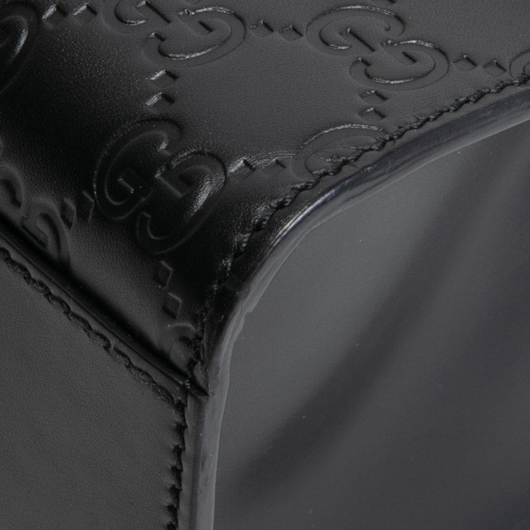 GUCCI Guccisima Medium Padlock Shoulder Bag - Black