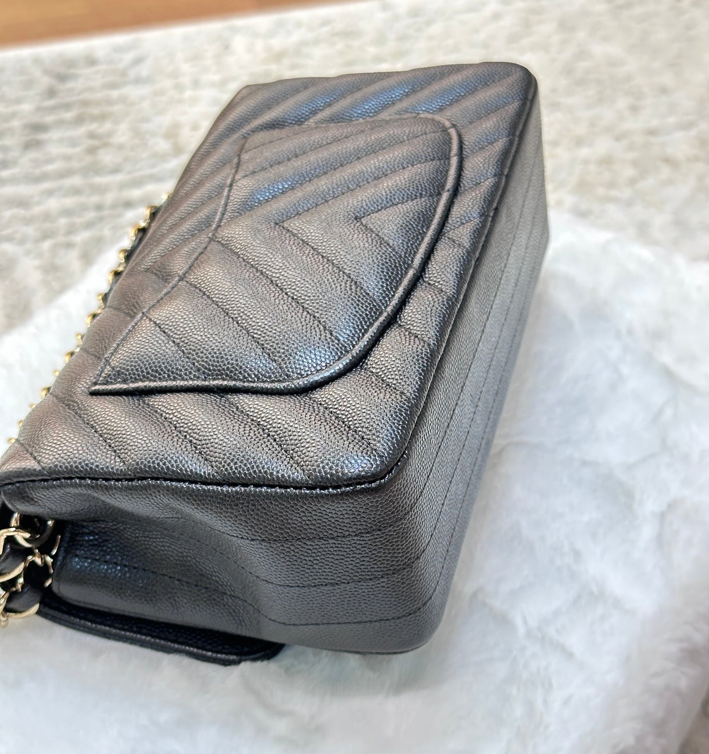 Chanel Mini Flap Bag Chevron Caviar Black GHW