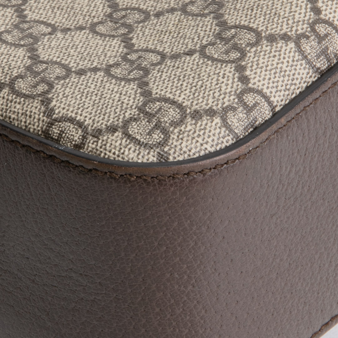 GUCCI GG Supreme Neo Vintage Camera Bag