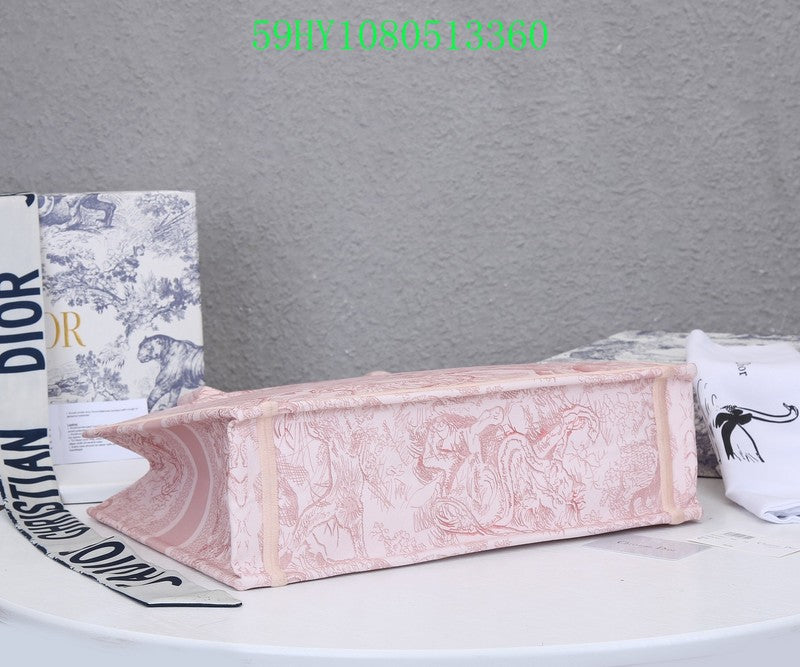 Christian Dior Luxury Bag - The Tote   200