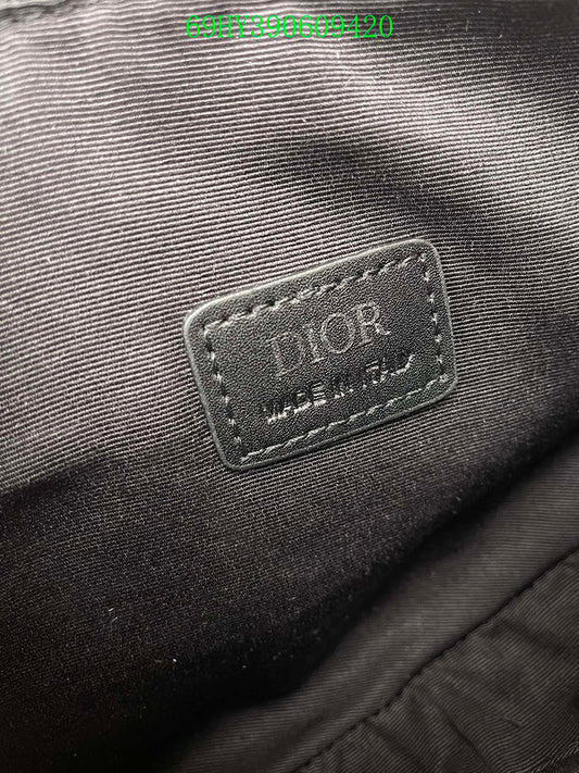 Christian Dior Luxury Bag - The Tote   419