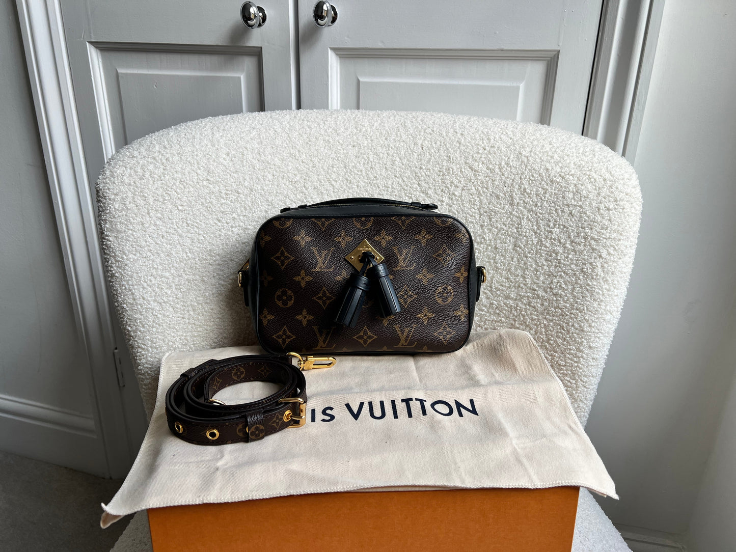 Louis Vuitton Saintonge Black and Monogram