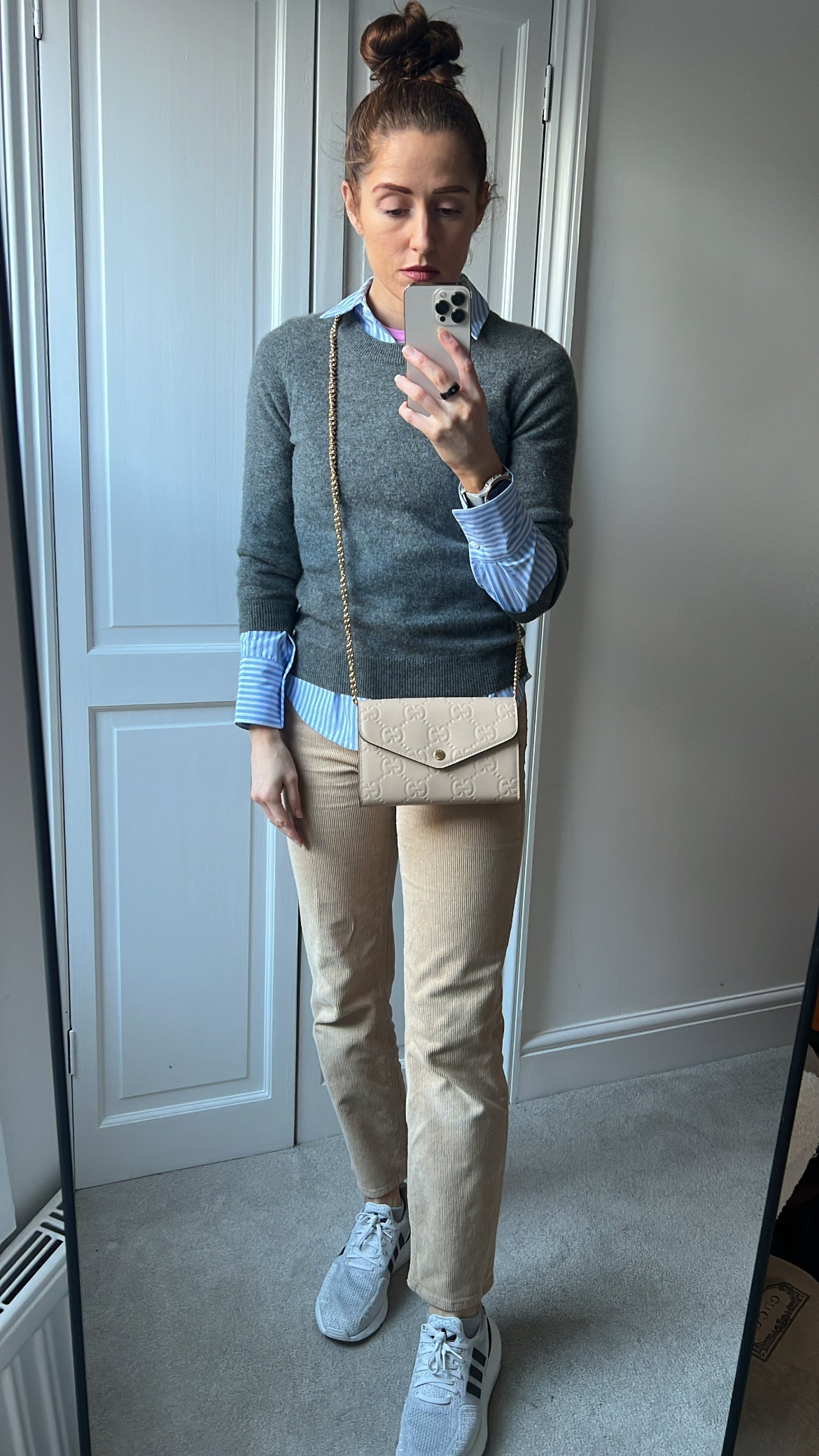 Gucci GG Natural Embossed Chain Wallet (RRP £985)