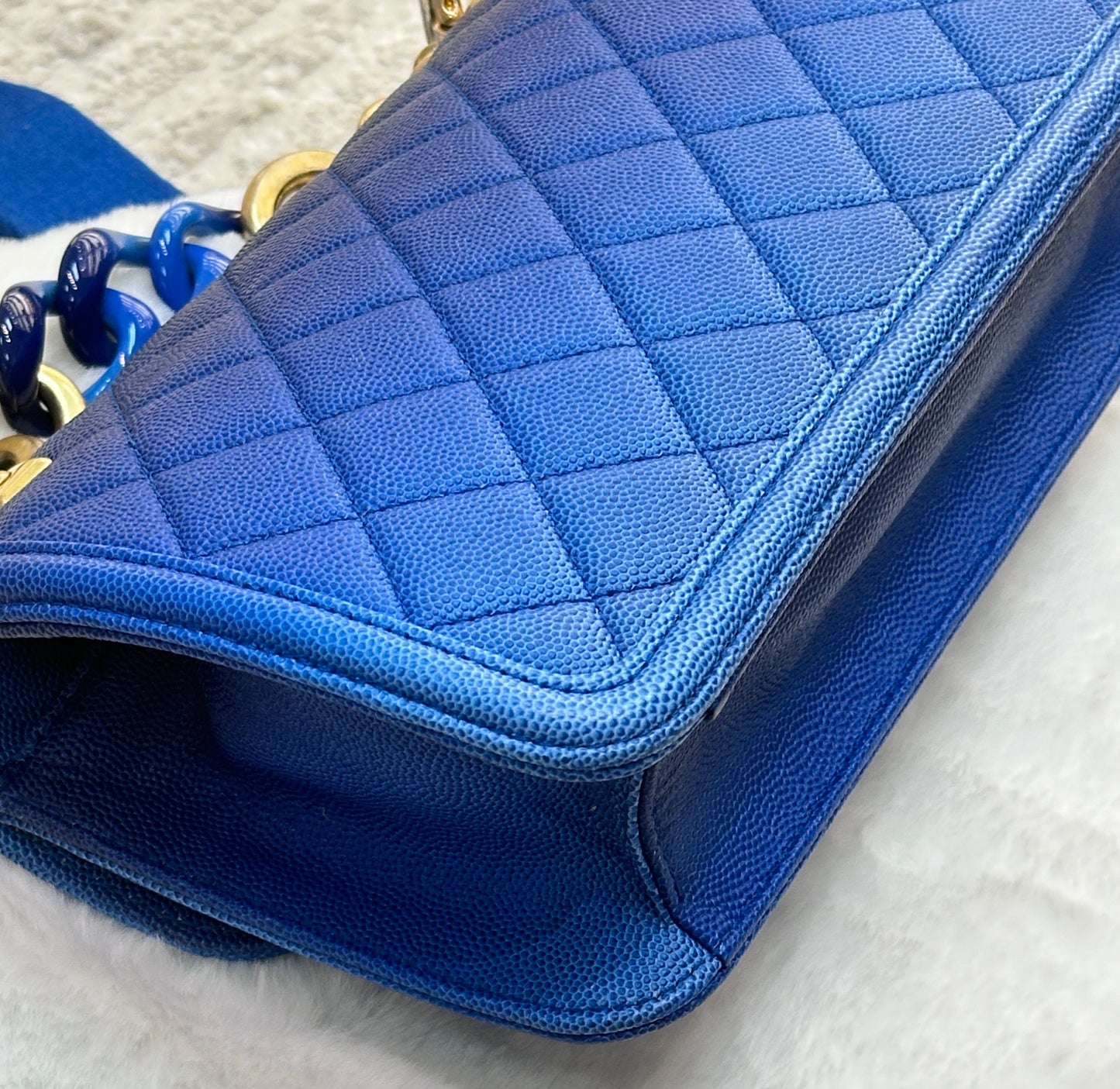 CHANEL Caviar Quilted Small Sunset On The Sea Flap Blue