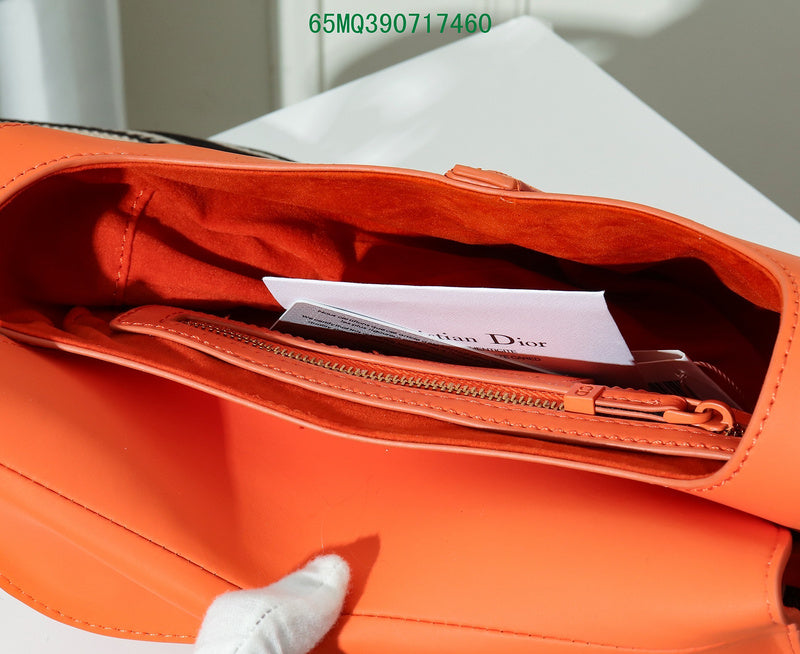 Christian Dior Luxury - The Tote   591