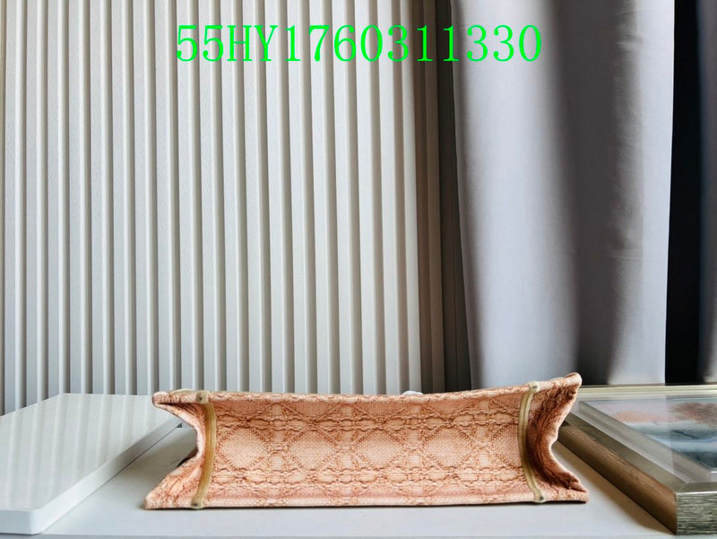 Christian Dior Luxury Bag - The Tote   230