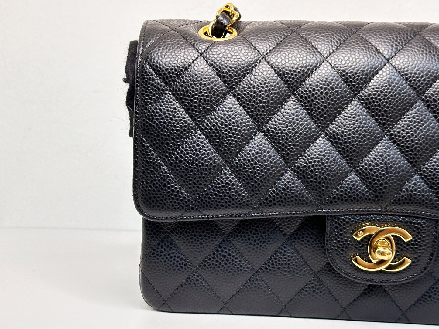 CHANEL Classic Double Flap Medium Shoulder Bag Black Caviar 24k GHW 1125 holo card