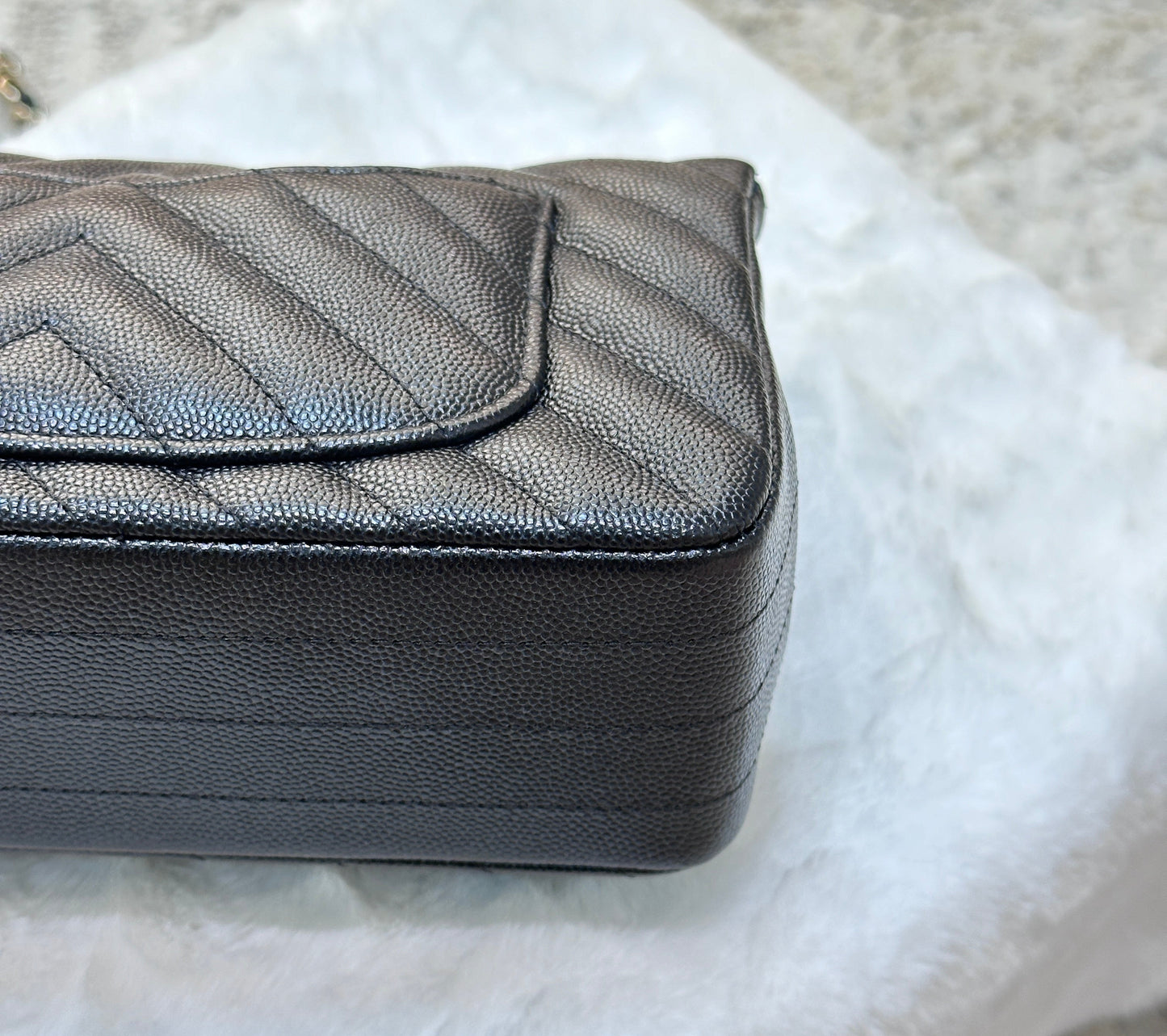 Chanel Mini Flap Bag Chevron Caviar Black GHW
