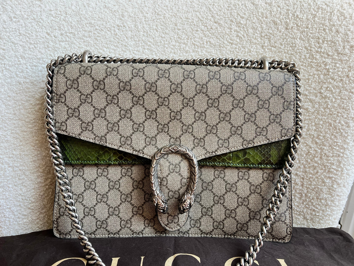 Gucci Dionysus GG Supreme Medium Shoulder Bag (RRP £2,450)